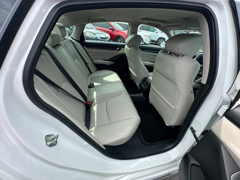 2018 Honda Accord Sedan EX L 4dr Sedan (1.5T I4) - 22919557 - 18