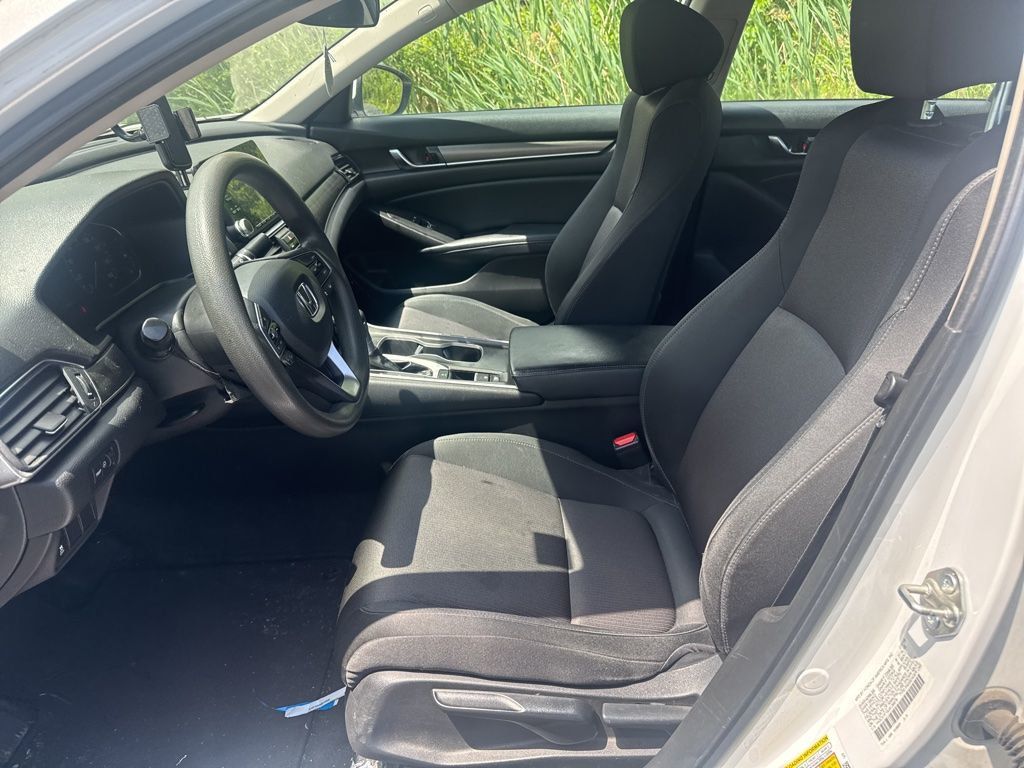 2018 Honda Accord Sedan LX - 23031650 - 8