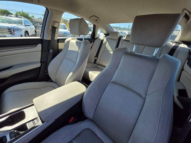 2018 Honda Accord Sedan LX - 22934142 - 12