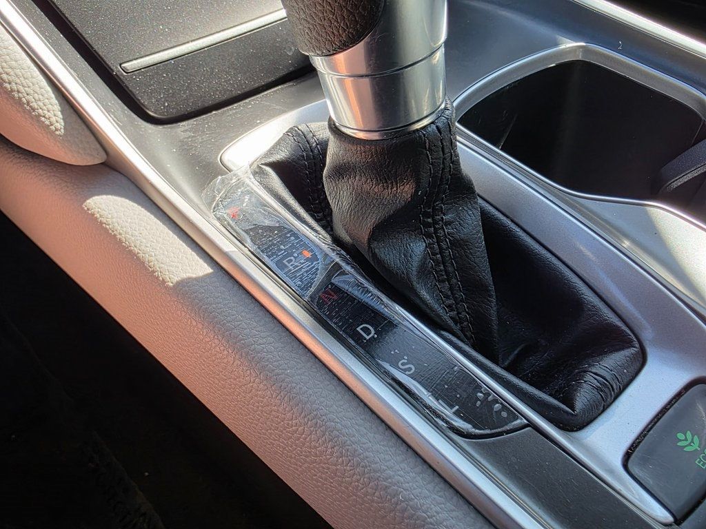 2018 Honda Accord Sedan LX - 22934142 - 27