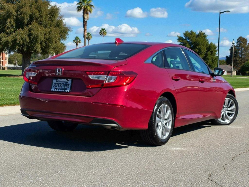 2018 Honda Accord Sedan LX - 22934142 - 5