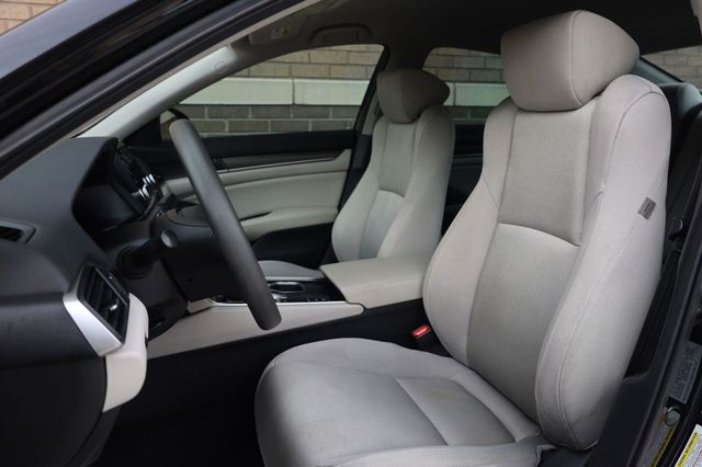 2018 Honda Accord Sedan LX 1.5T - 23070711 - 17