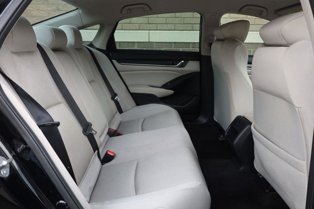 2018 Honda Accord Sedan LX 1.5T - 23070711 - 22