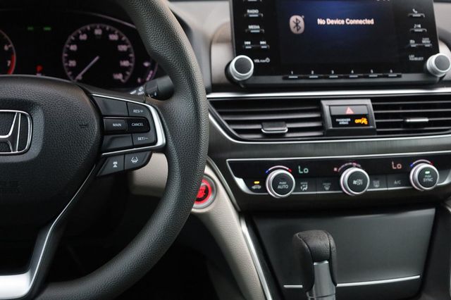 2018 Honda Accord Sedan LX 1.5T - 23070711 - 31
