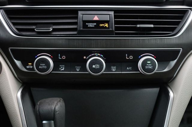 2018 Honda Accord Sedan LX 1.5T - 23070711 - 39