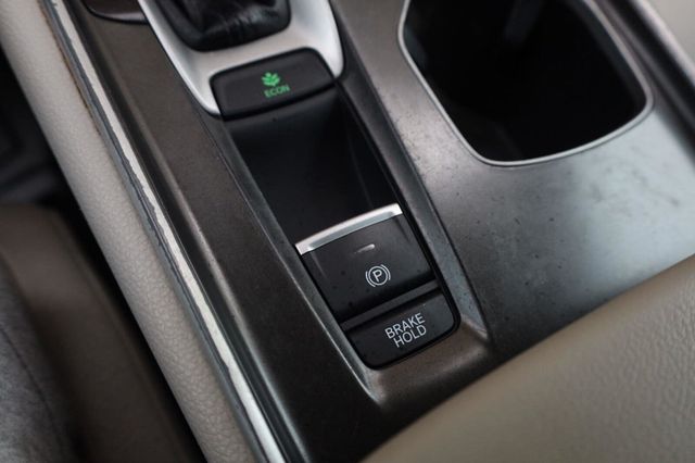 2018 Honda Accord Sedan LX 1.5T - 23070711 - 42