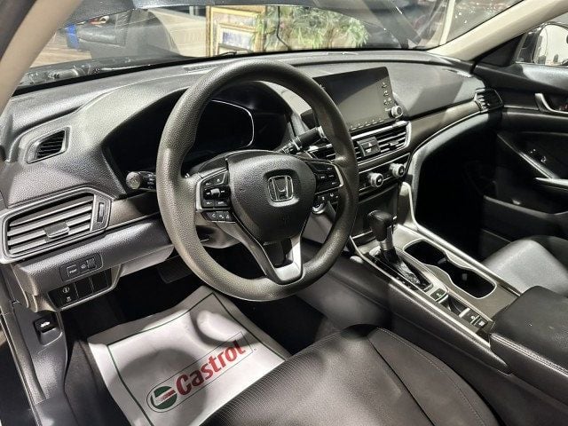 2018 Honda Accord Sedan LX 1.5T CVT - 22615423 - 11