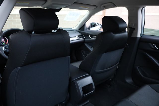 2018 Honda Accord Sedan LX 1.5T CVT - 22972605 - 16