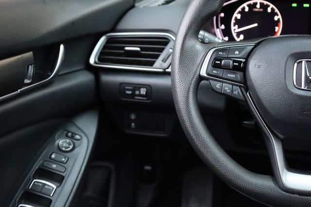 2018 Honda Accord Sedan LX 1.5T CVT - 22972605 - 26