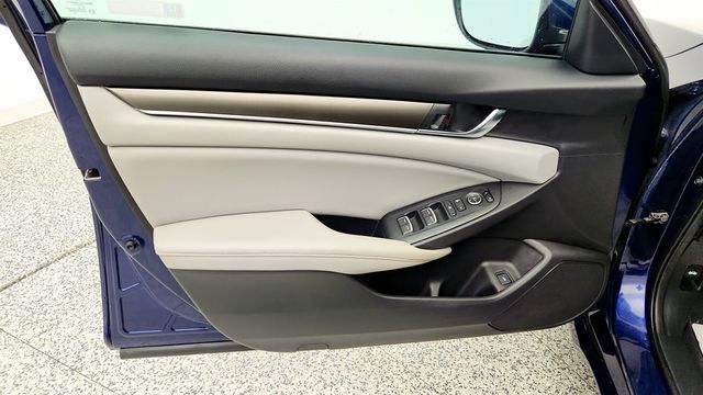 2018 Honda Accord Sedan LX 1.5T CVT - 23013816 - 9