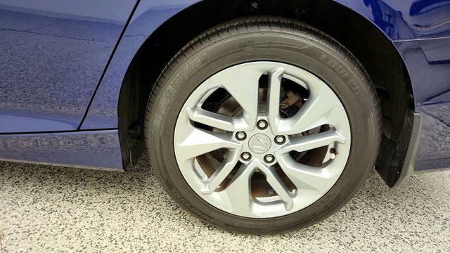 2018 Honda Accord Sedan LX 1.5T CVT - 23013816 - 8