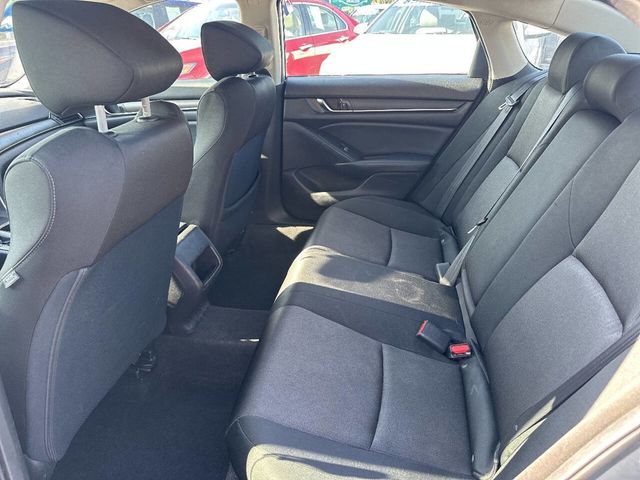 2018 Honda Accord Sedan LX 4dr Sedan - 22995225 - 15