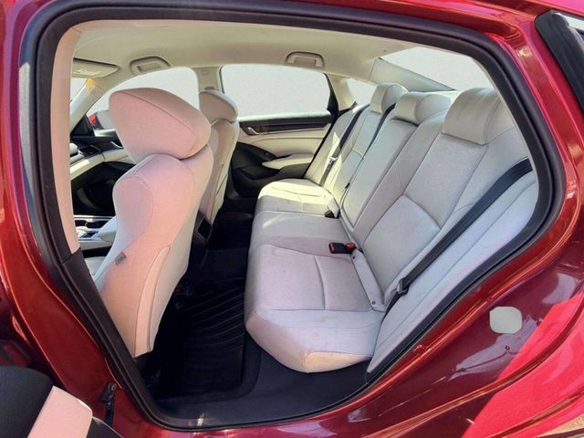 2018 Honda Accord Sedan LX 4dr Sedan - 23040542 - 17
