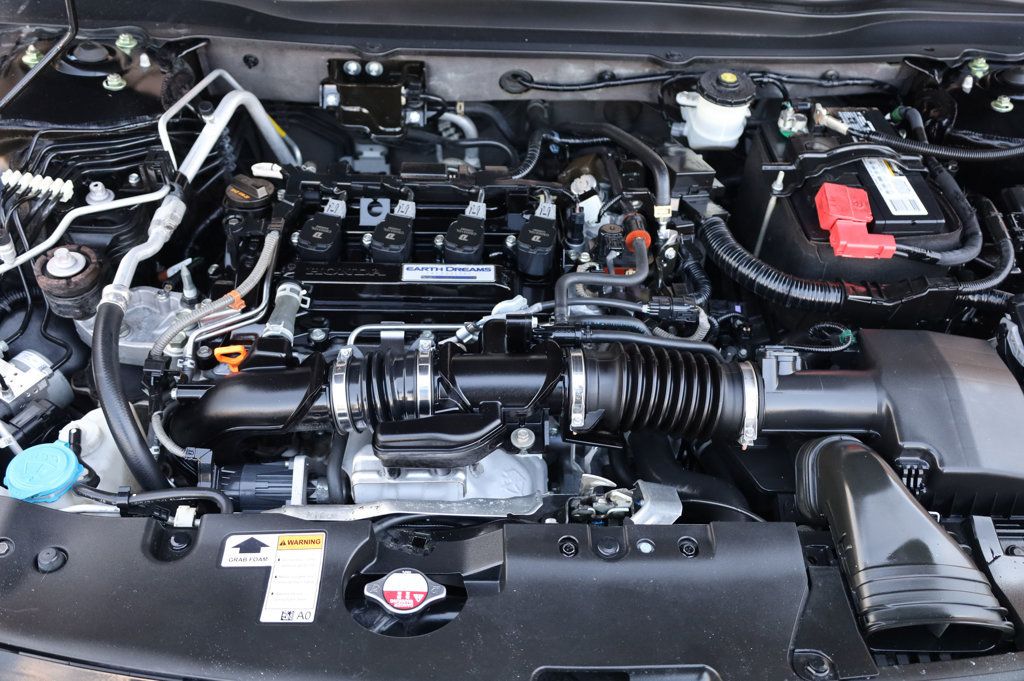 2018 Honda Accord LX photo 12