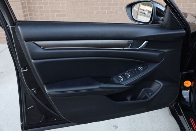 2018 Honda Accord Sedan LX CVT - 22907933 - 13