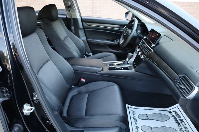 2018 Honda Accord Sedan LX CVT - 22907933 - 27