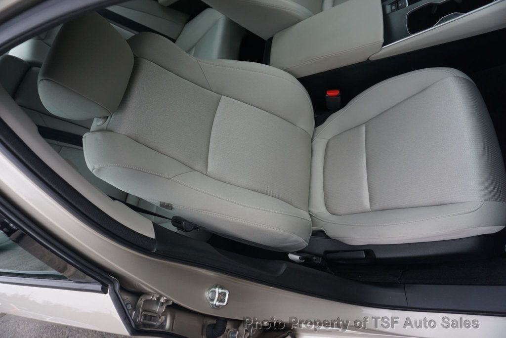 2018 Honda Accord Sedan LX CVT - 22973104 - 12