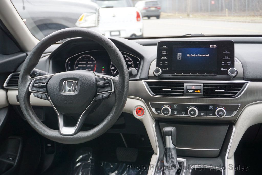 2018 Honda Accord Sedan LX CVT - 22973104 - 16
