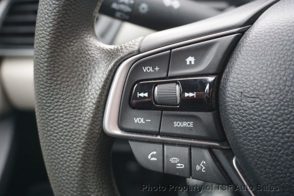 2018 Honda Accord Sedan LX CVT - 22973104 - 26