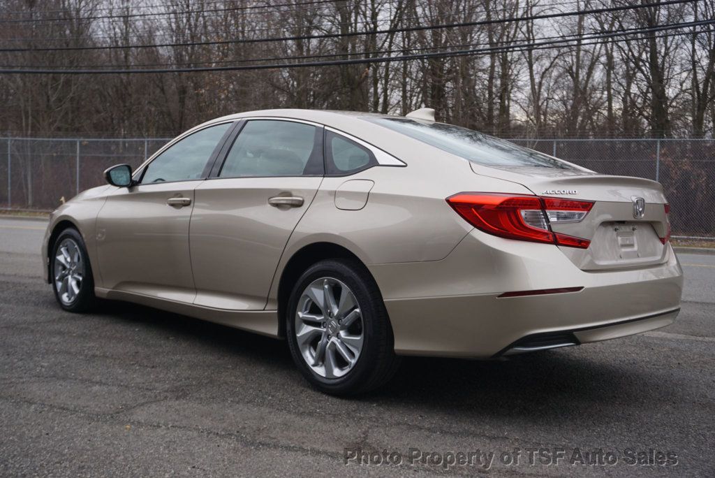2018 Honda Accord Sedan LX CVT - 22973104 - 4