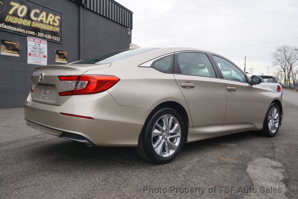 2018 Honda Accord Sedan LX CVT - 22973104 - 6