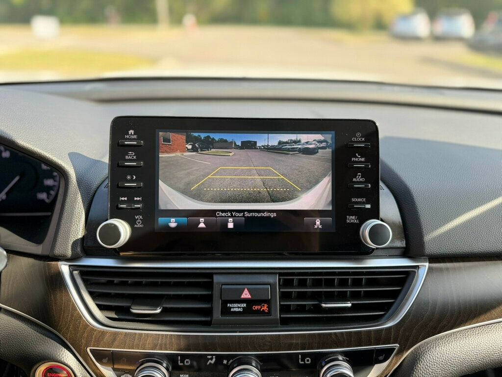 2018 Honda Accord Sedan SERVICED AND DETAILED!! READY TO GO! - 22913006 - 18