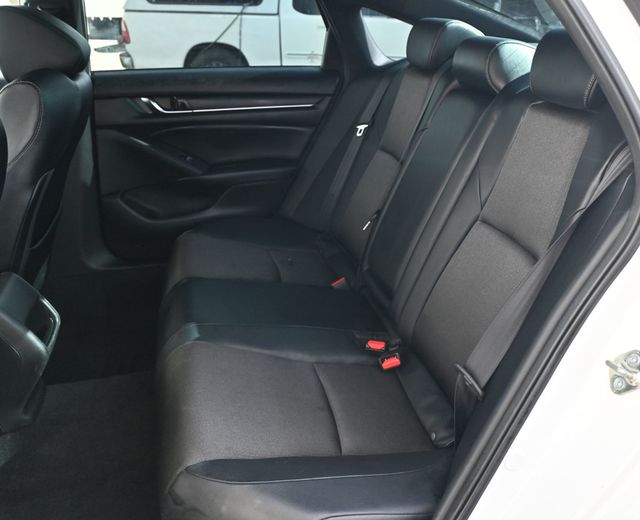 2018 Honda Accord Sedan Sport - 22976181 - 10