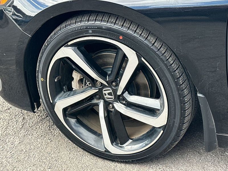 2018 Honda Accord Sedan Sport - 23036710 - 10