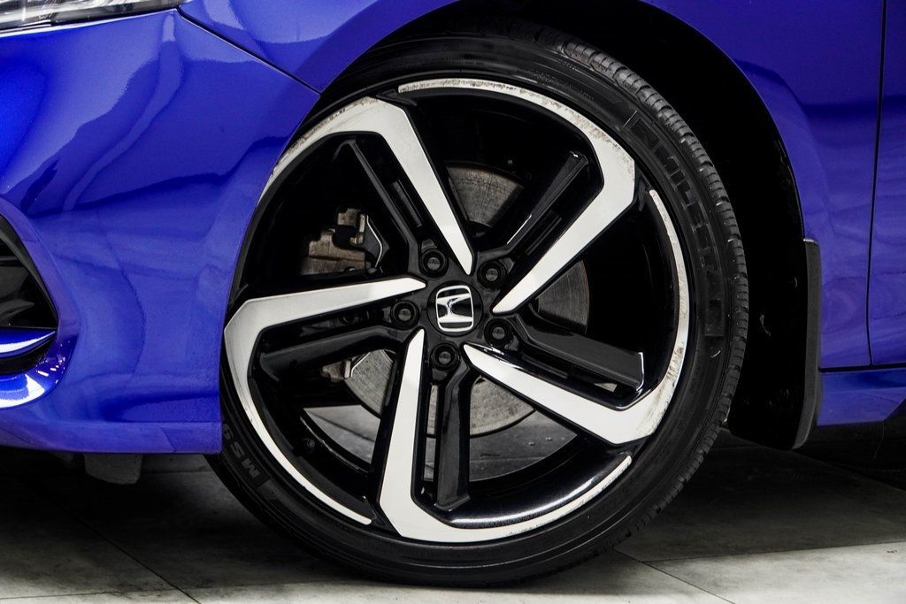 2018 Honda Accord Sport photo 3
