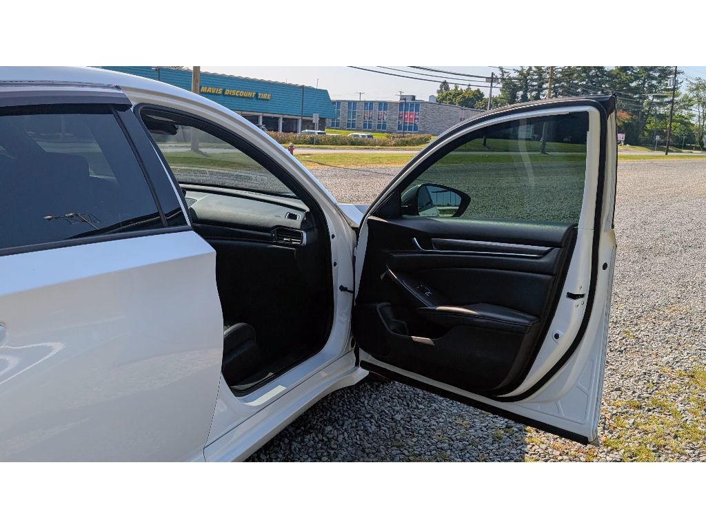 2018 Honda Accord Sport 1.5T photo 12