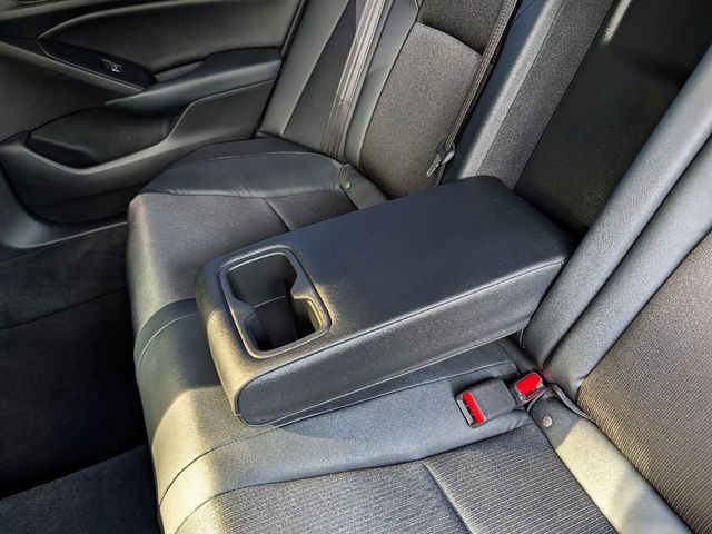 2018 Honda Accord Sedan Sport 1.5T CVT - 23037654 - 17