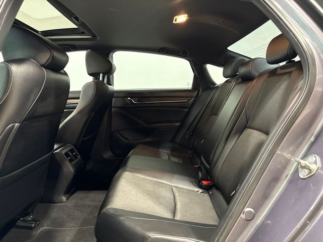 2018 Honda Accord Sedan Sport 2.0T Automatic - 23072747 - 18