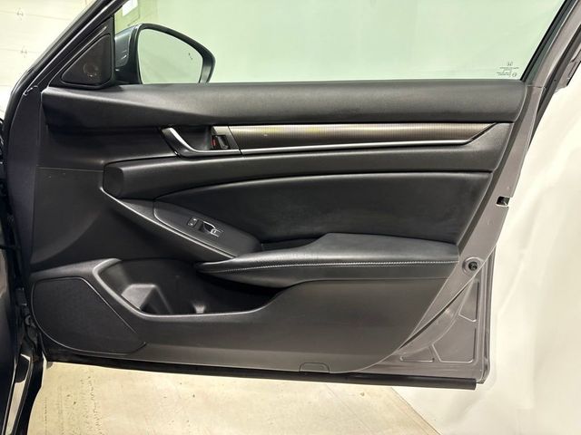 2018 Honda Accord Sedan Sport 2.0T Automatic - 23072747 - 25