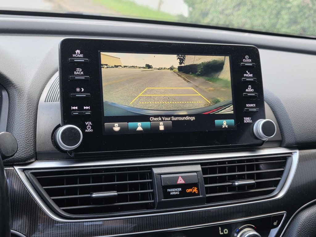 2018 Honda Accord Sport 2.0T photo 12