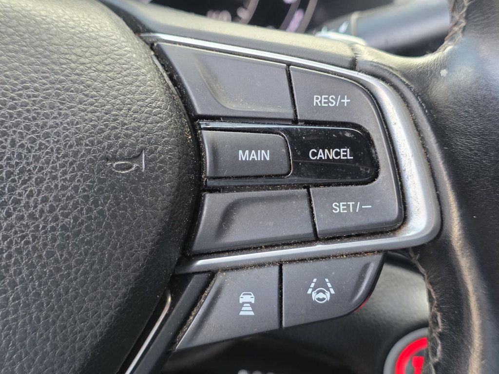 2018 Honda Accord Sport 2.0T photo 25