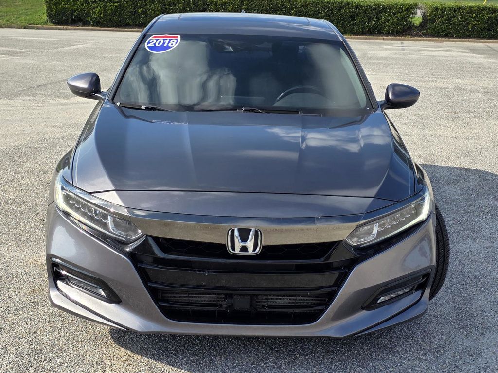 2018 Honda Accord Sport 2.0T photo 2