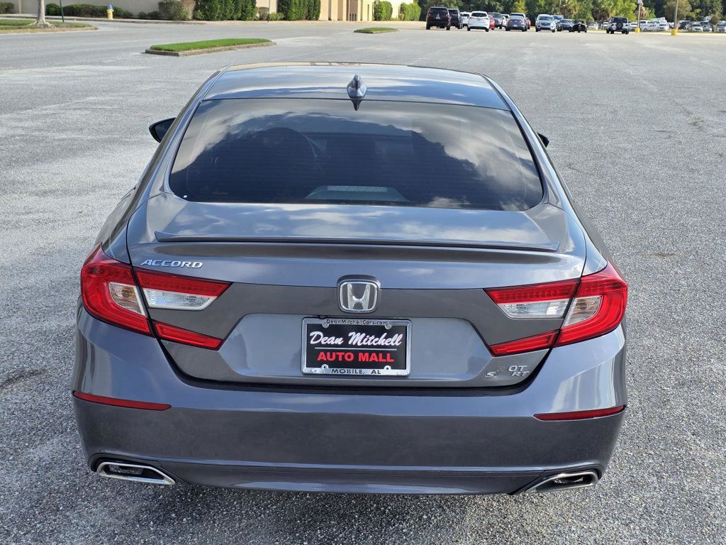 2018 Honda Accord Sport 2.0T photo 3