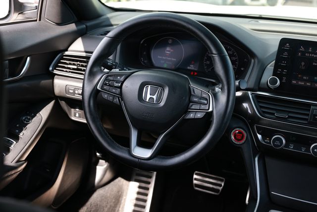 2018 Honda Accord Sedan Sport 2.0T Automatic - 23059687 - 31