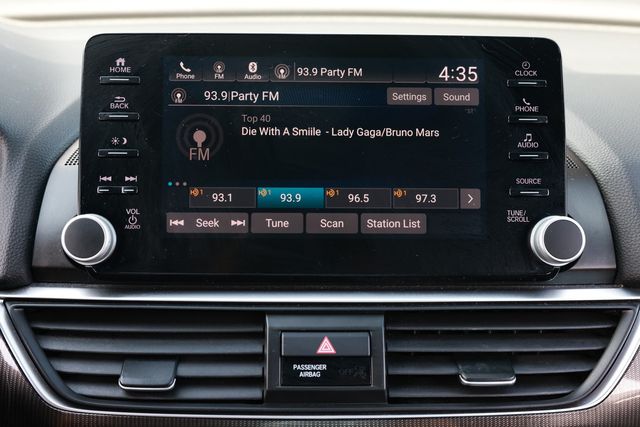 2018 Honda Accord Sedan Sport 2.0T Automatic - 23059687 - 36