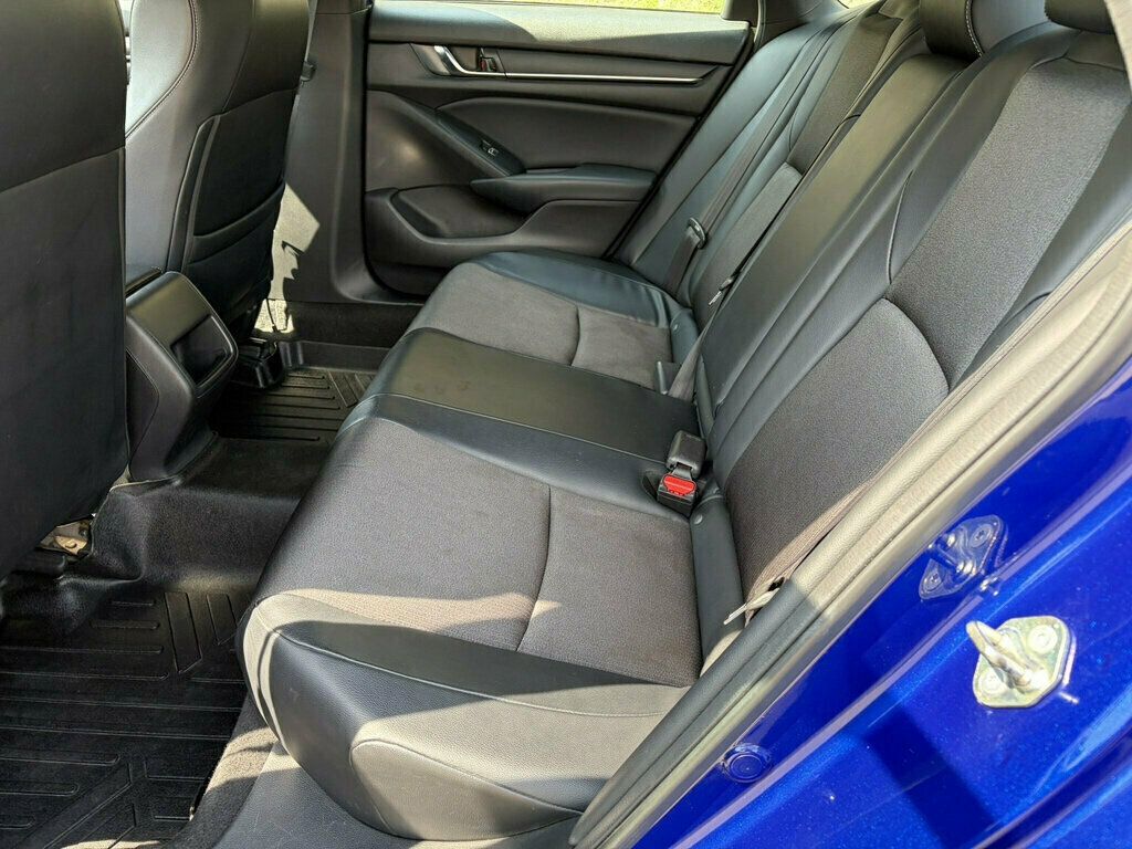 2018 Honda Accord Sedan Sport 2.0T Automatic - 23066291 - 25