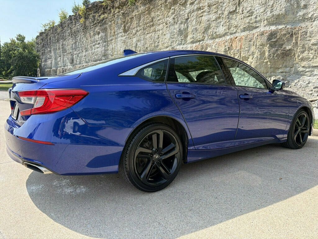 2018 Honda Accord Sedan Sport 2.0T Automatic - 23066291 - 5