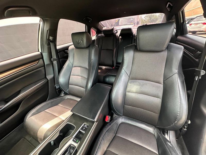 2018 Honda Accord Sedan Sport 4dr Sedan (1.5T I4 CVT) - 22883872 - 16