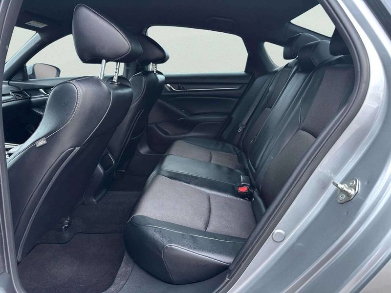 2018 Honda Accord Sedan Sport 4dr Sedan (1.5T I4 CVT) - 22981220 - 10