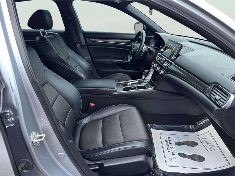 2018 Honda Accord Sedan Sport 4dr Sedan (1.5T I4 CVT) - 22981220 - 19