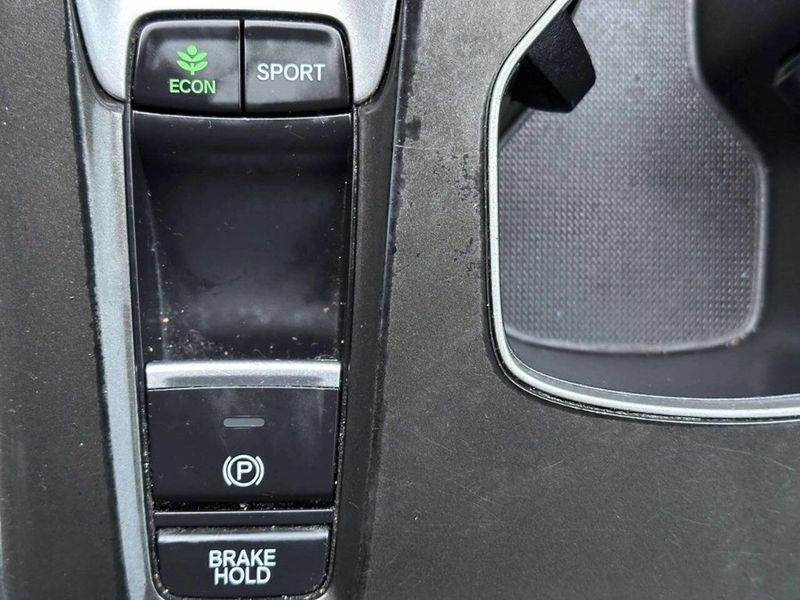 2018 Honda Accord Sedan Sport 4dr Sedan (1.5T I4 CVT) - 22981220 - 31