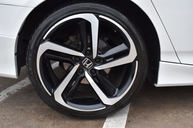 2018 Honda Accord Sedan Sport CVT - 22986086 - 10