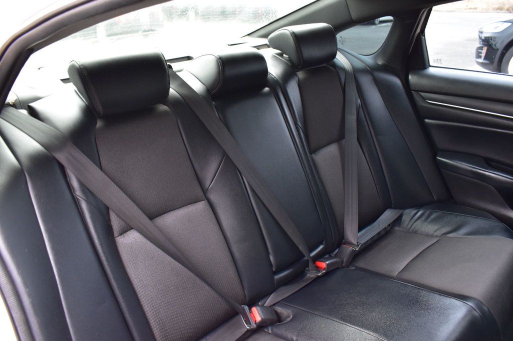 2018 Honda Accord Sedan Sport CVT - 22986086 - 22