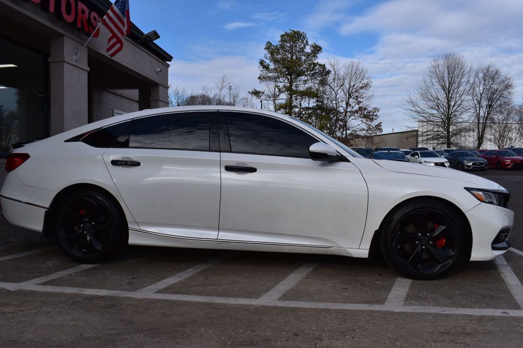 2018 Honda Accord Sedan Touring 1.5T CVT - 22748277 - 5