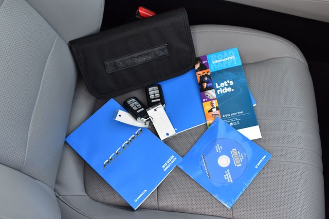 2018 Honda Accord Sedan Touring 1.5T CVT - 22835660 - 12