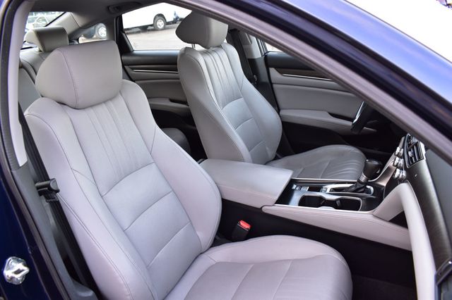 2018 Honda Accord Sedan Touring 1.5T CVT - 22835660 - 17